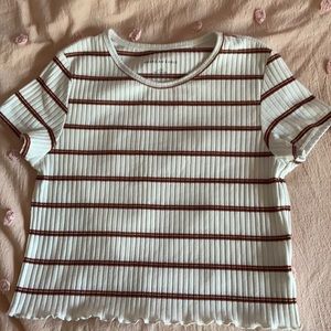 Women’s american eagle t-shirt